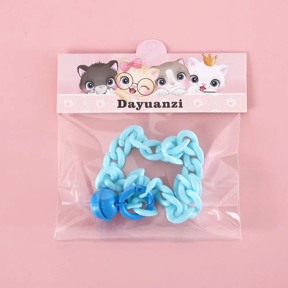 Macaron candy colour plastic chain collar for pets in blue, pink, and mixed colours with S and M size tags.