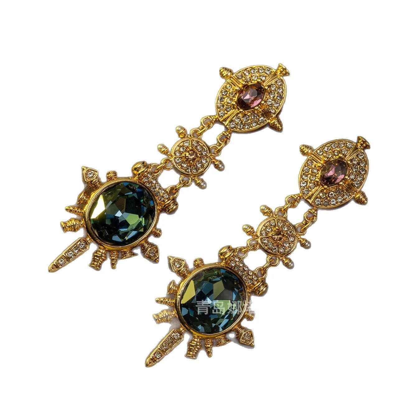 Pair of gold-coloured geometric round stud earrings with retro court style design