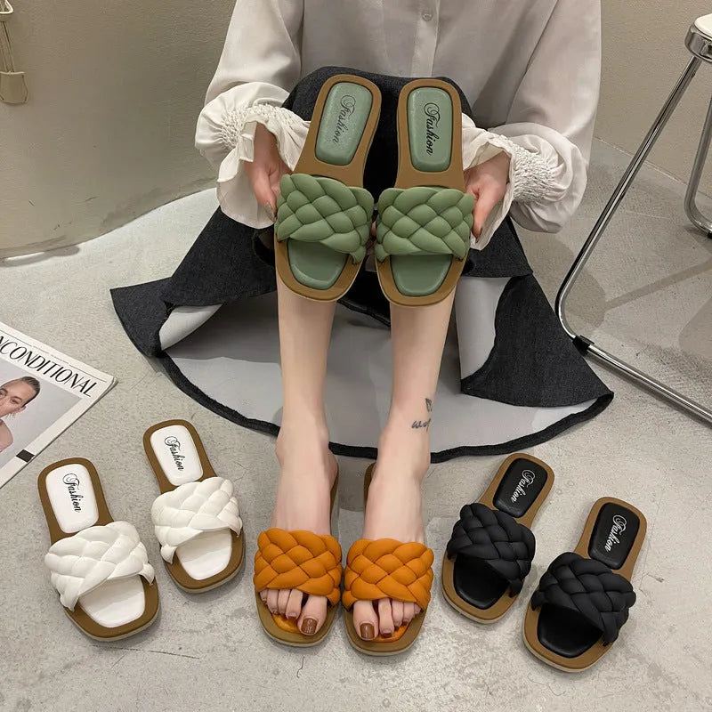 Women's white PVC beach sandals with plaid pattern and thick anti-skid soles