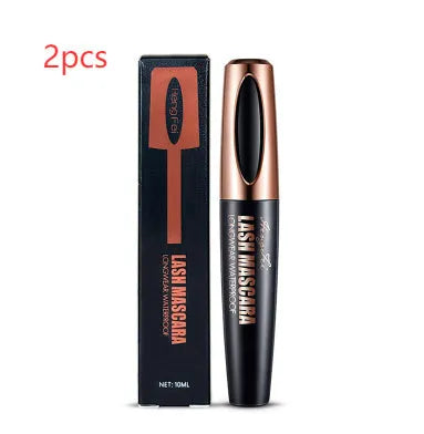 Black waterproof mascara tube for long curling, sweat-proof, and smudge-resistant wear.
