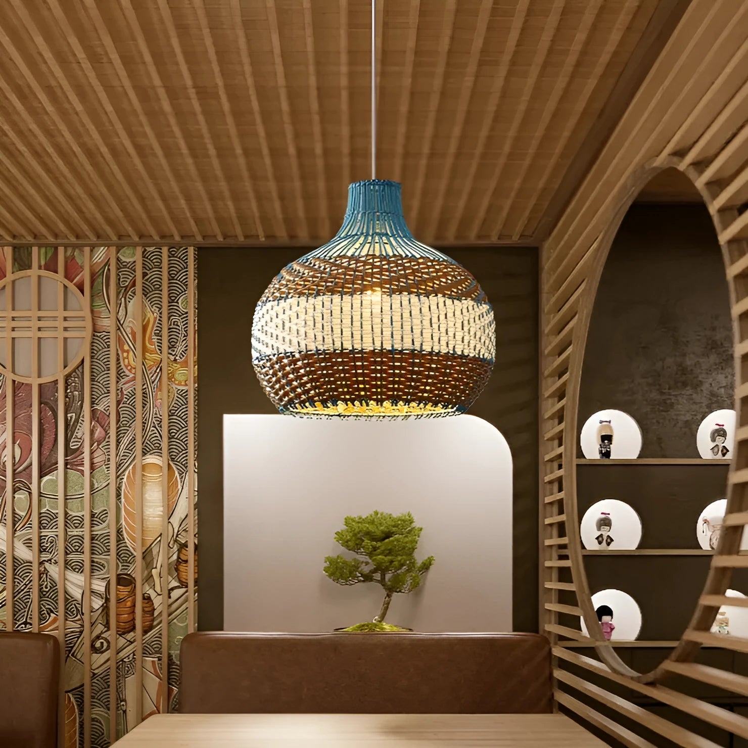 Vine woven pendant ceiling lamp in natural colour with woven texture