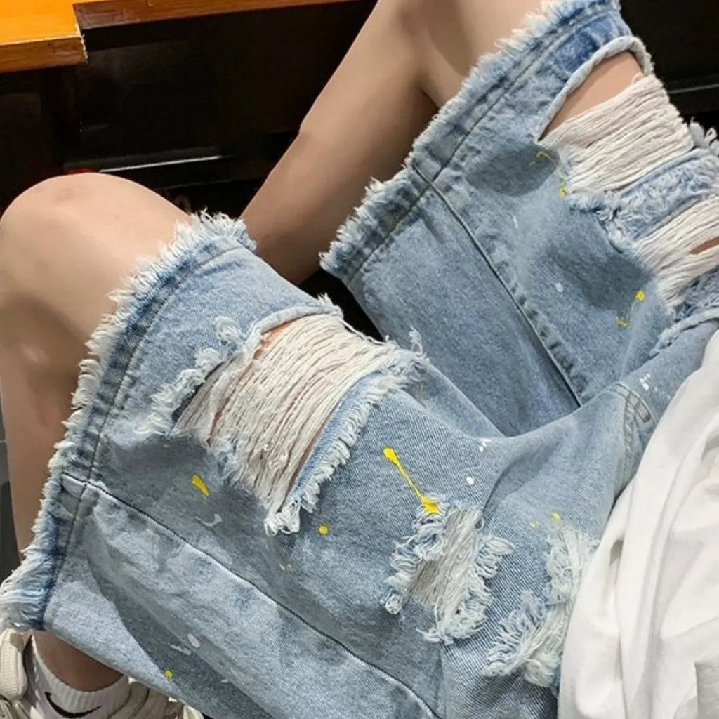Men's casual water washed denim shorts with hole detailing and loose street style fit
