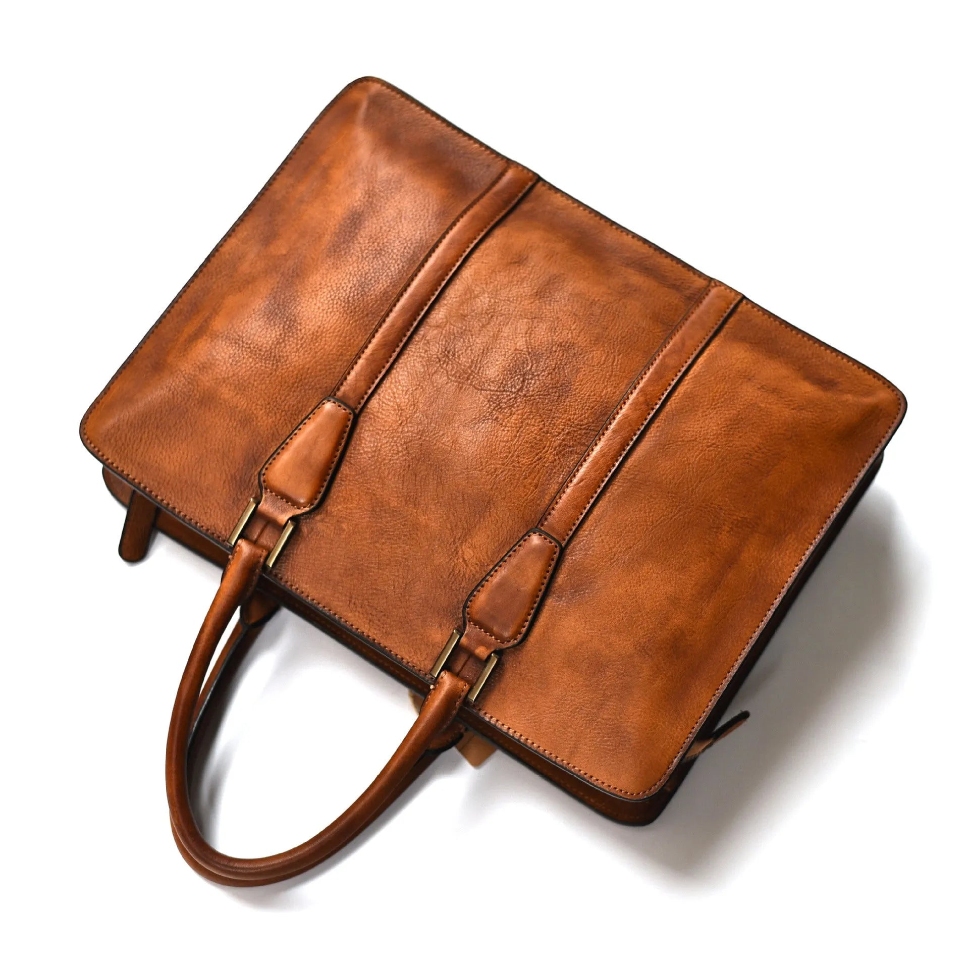 Men's brown leather retro horizontal business handbag with zipper opening.