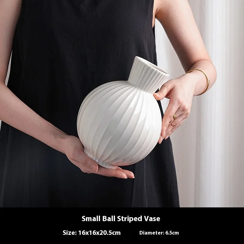 Ball striped ceramic vase collection in American country style with six design options
