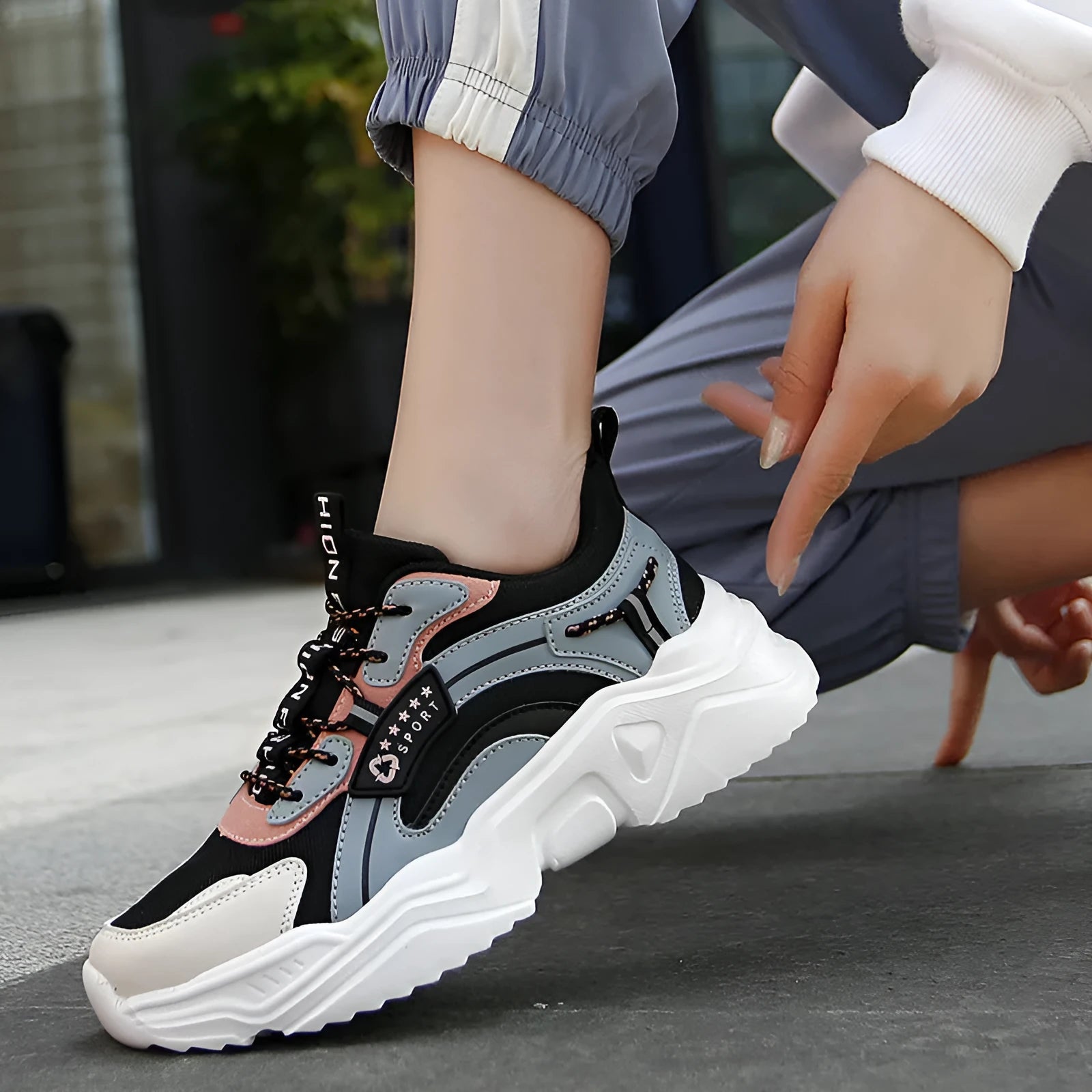 White women's casual sports shoes with mesh upper, buckle, and thick PU sole