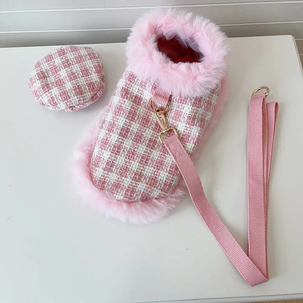 Pink cat costume set with beret, cape and rope in polyester fabric