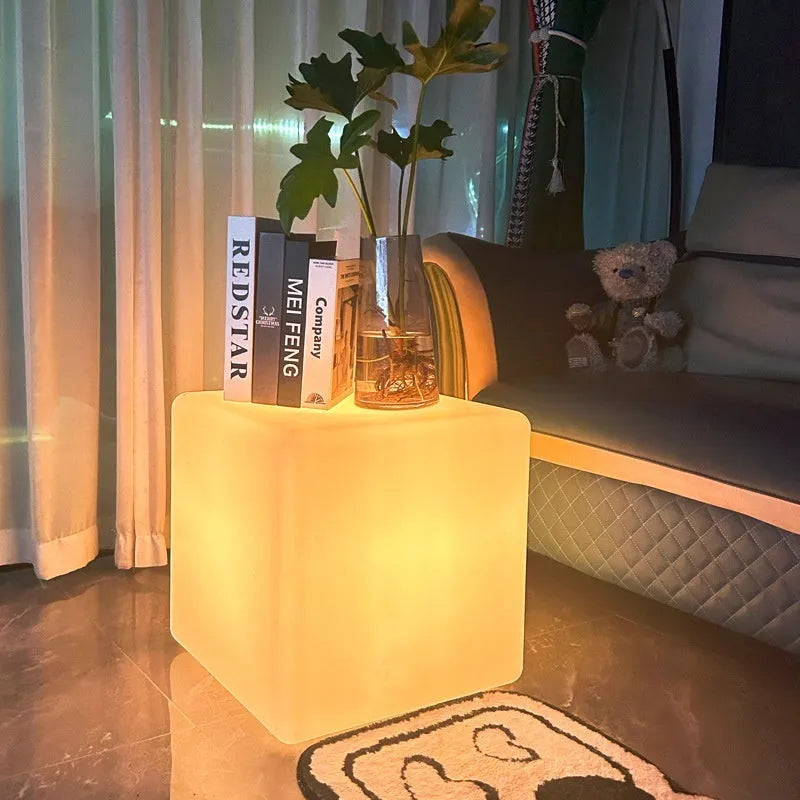 Square LED cube stool light outdoor garden waterproof with modern simple design