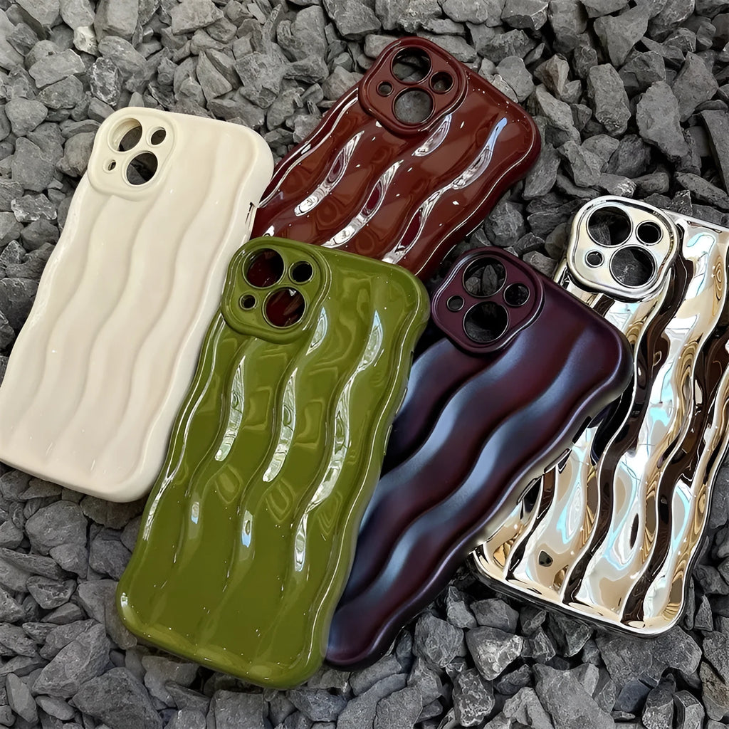 Silicone phone case with ripple texture for iPhone 17 in wavy green colour