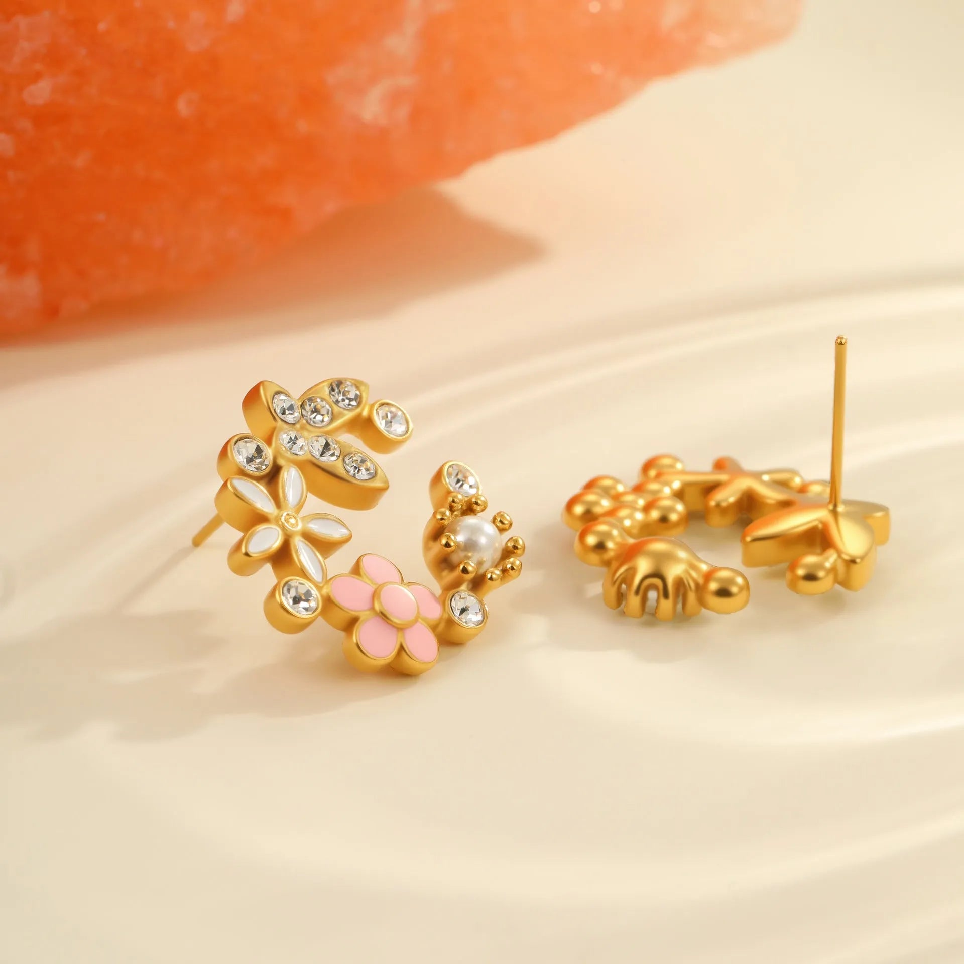18K stainless steel flower stud earrings with colourful electroplated petals in diamond-shaped arrangement