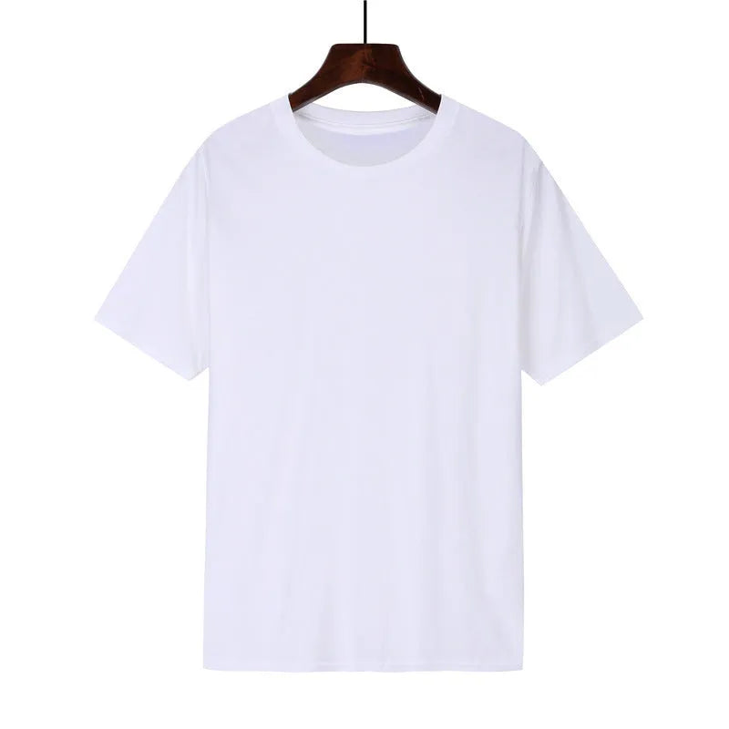 Man wearing a black loose-fit cotton T-shirt, short sleeves, crew neck.