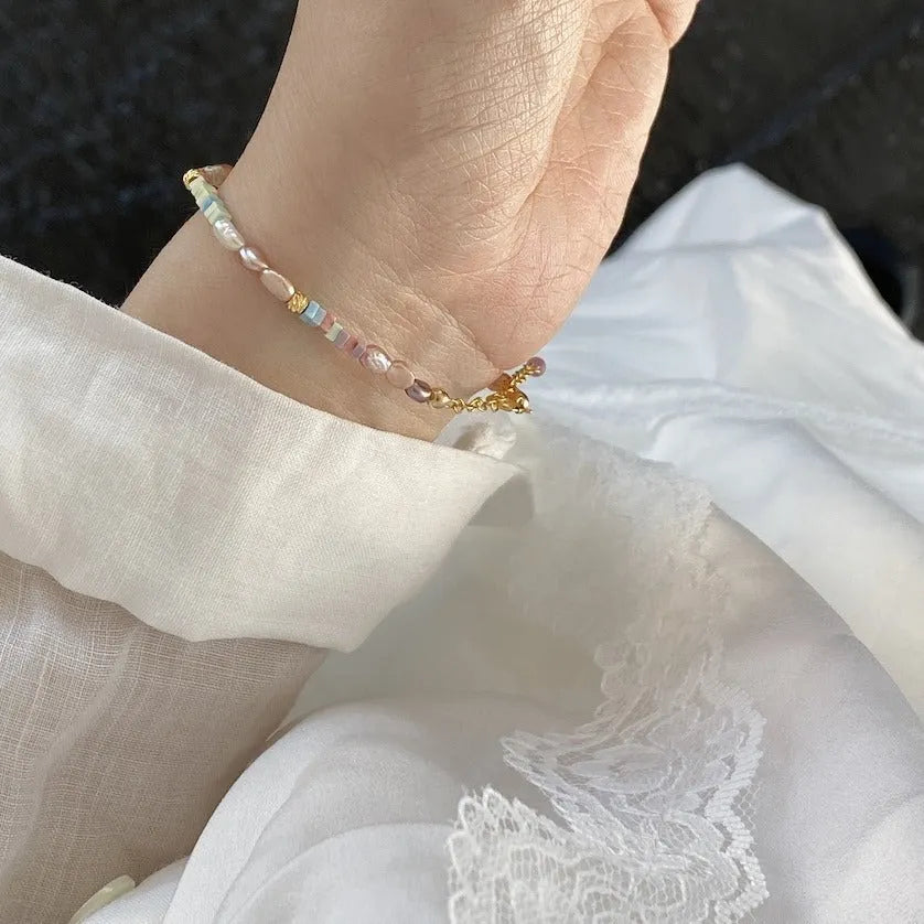 Natural pearl bracelet and necklace set with 14K gold-plating in U-shaped configuration