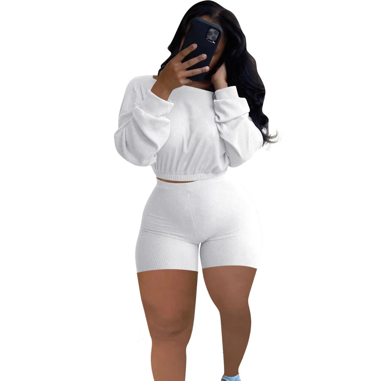 Women's off-the-shoulder two-piece set with sunken stripe pattern in solid colour with long sleeves and shorts