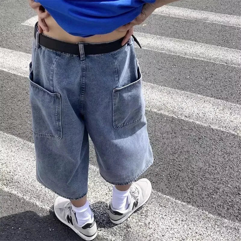 Men's washed blue denim cropped shorts with high waist and straight leg design