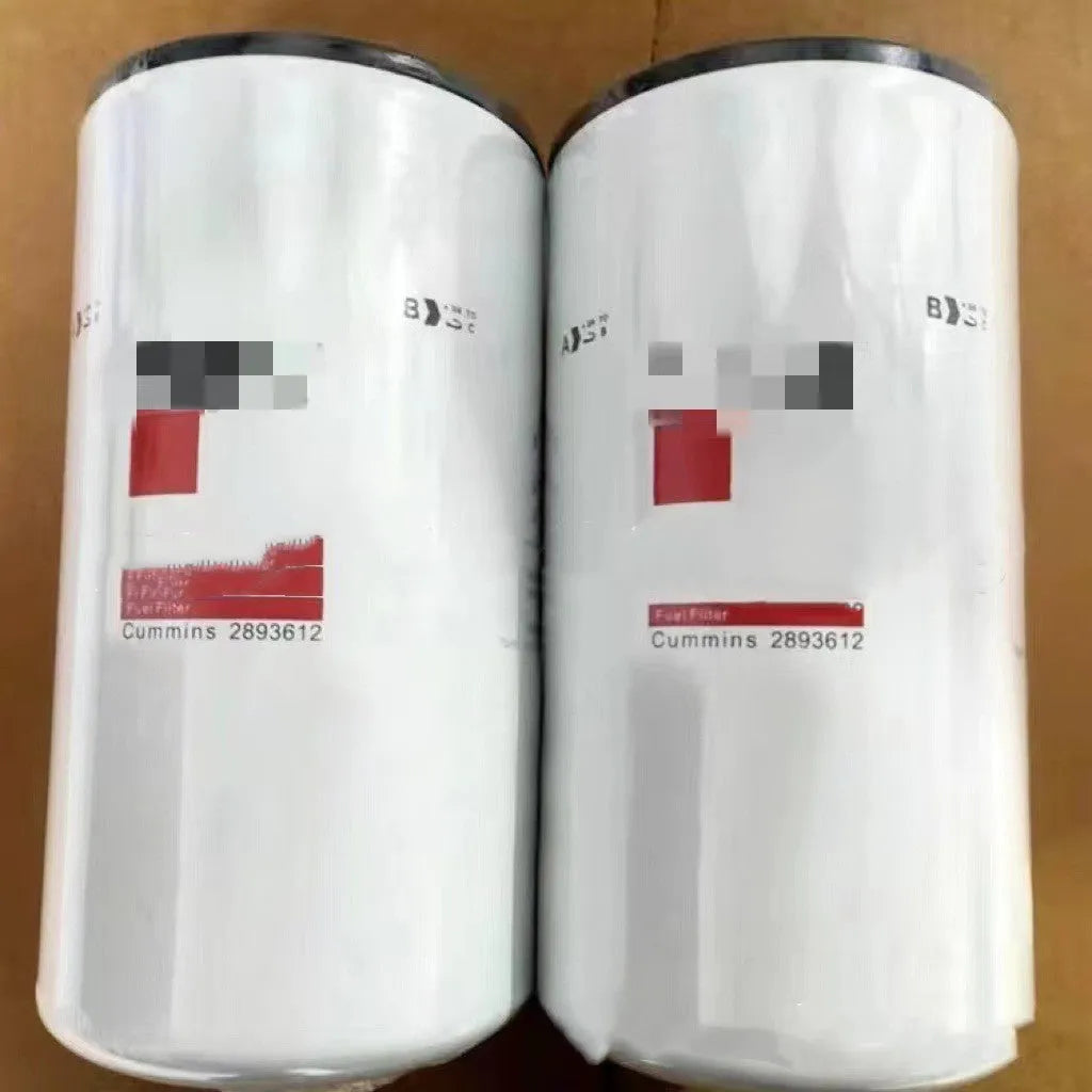 White metal diesel filter element model FF5776 with folding construction for automotive engines.