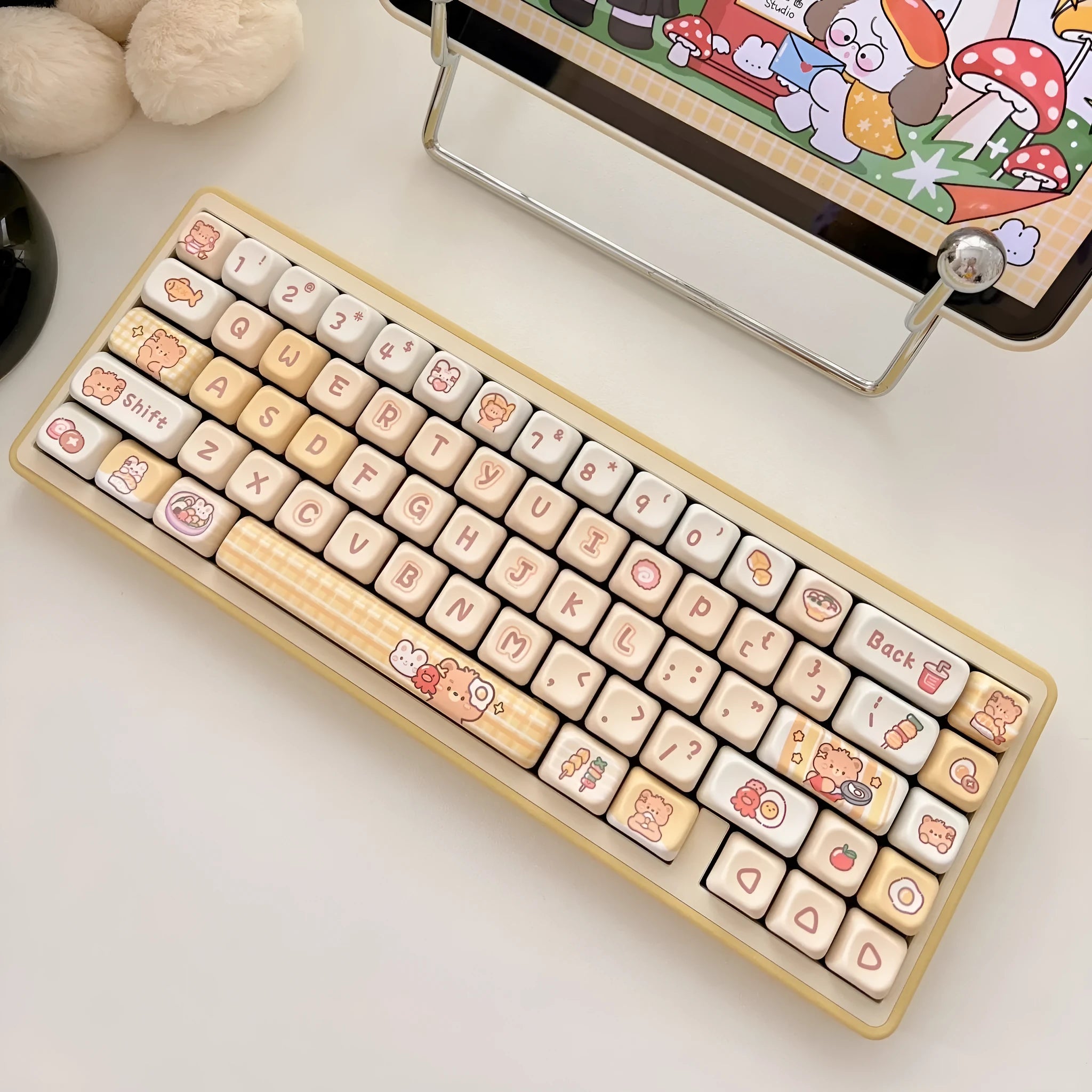 Rabbit Bear Restaurant themed mechanical keyboard keycap set with 140 PBT keys