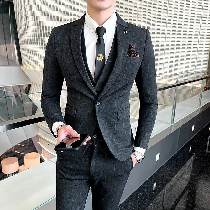 Slim fit British style business suit for men in black or dark grey cotton blend fabric