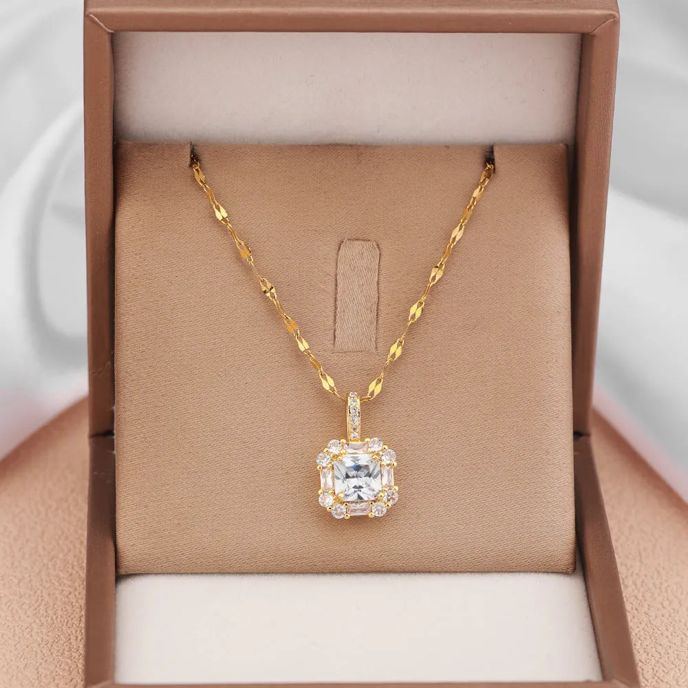 Women's geometric clavicle chain with mixed gem inlaid on titanium steel water wave chain