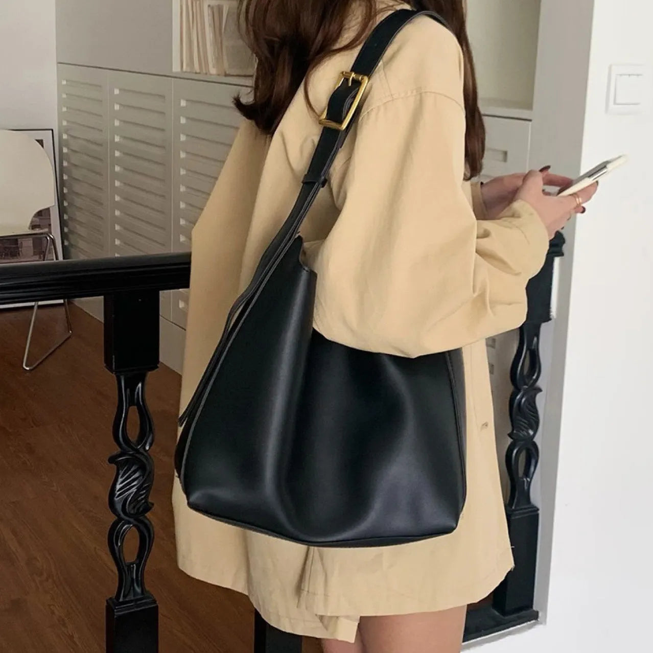 Women's soft PU shoulder bag with swing threads in 28x32x12cm size