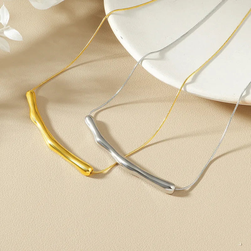 Titanium steel women's necklace with irregular pleated texture in gold or steel electroplated finish