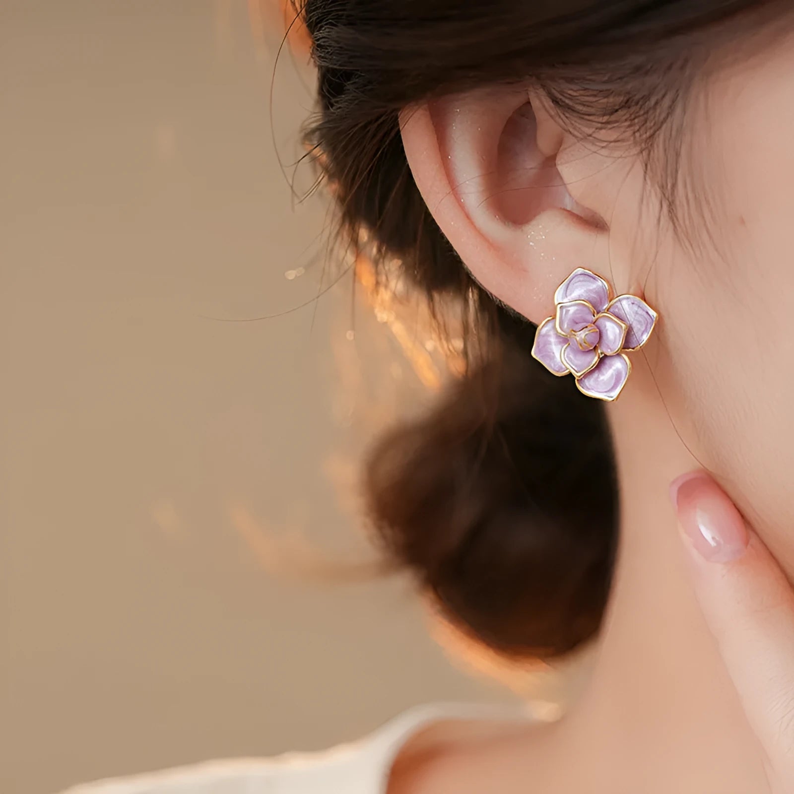 Gold-plated purple oil-spot glaze flower stud earrings with floral design on copper base