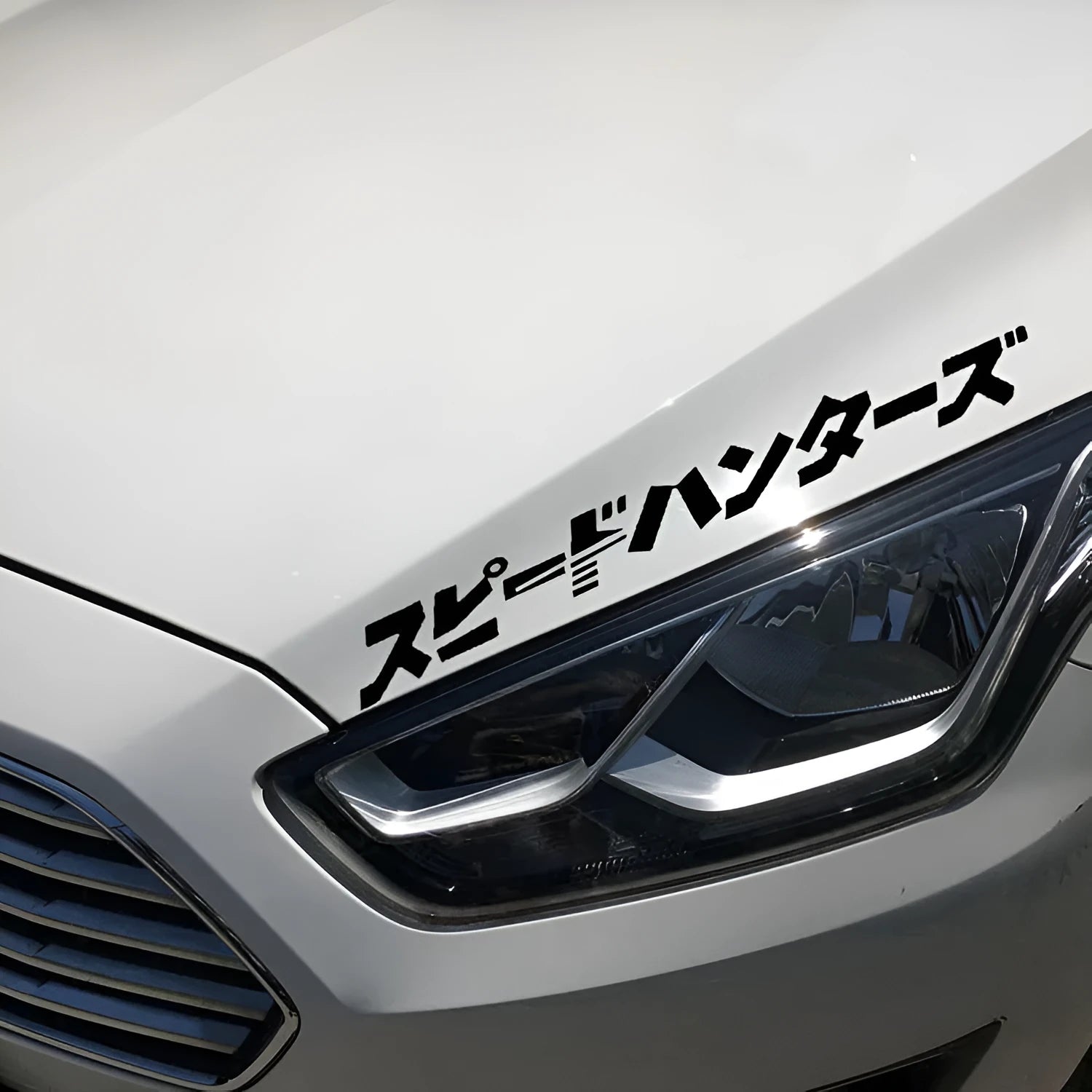Black and white 35x35 cm reflective Japanese car sticker on vehicle window