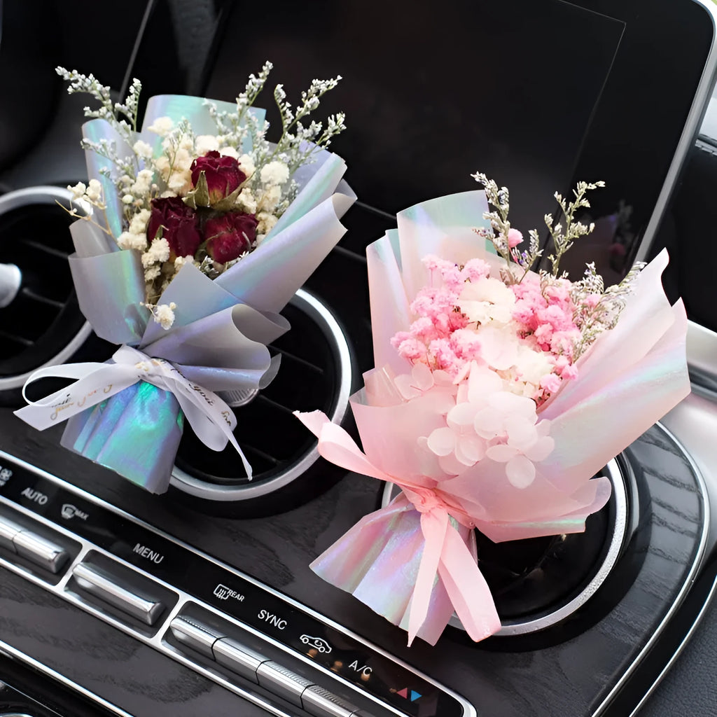 Handmade dried flower car vent ornament with interchangeable scented discs in multiple colour options
