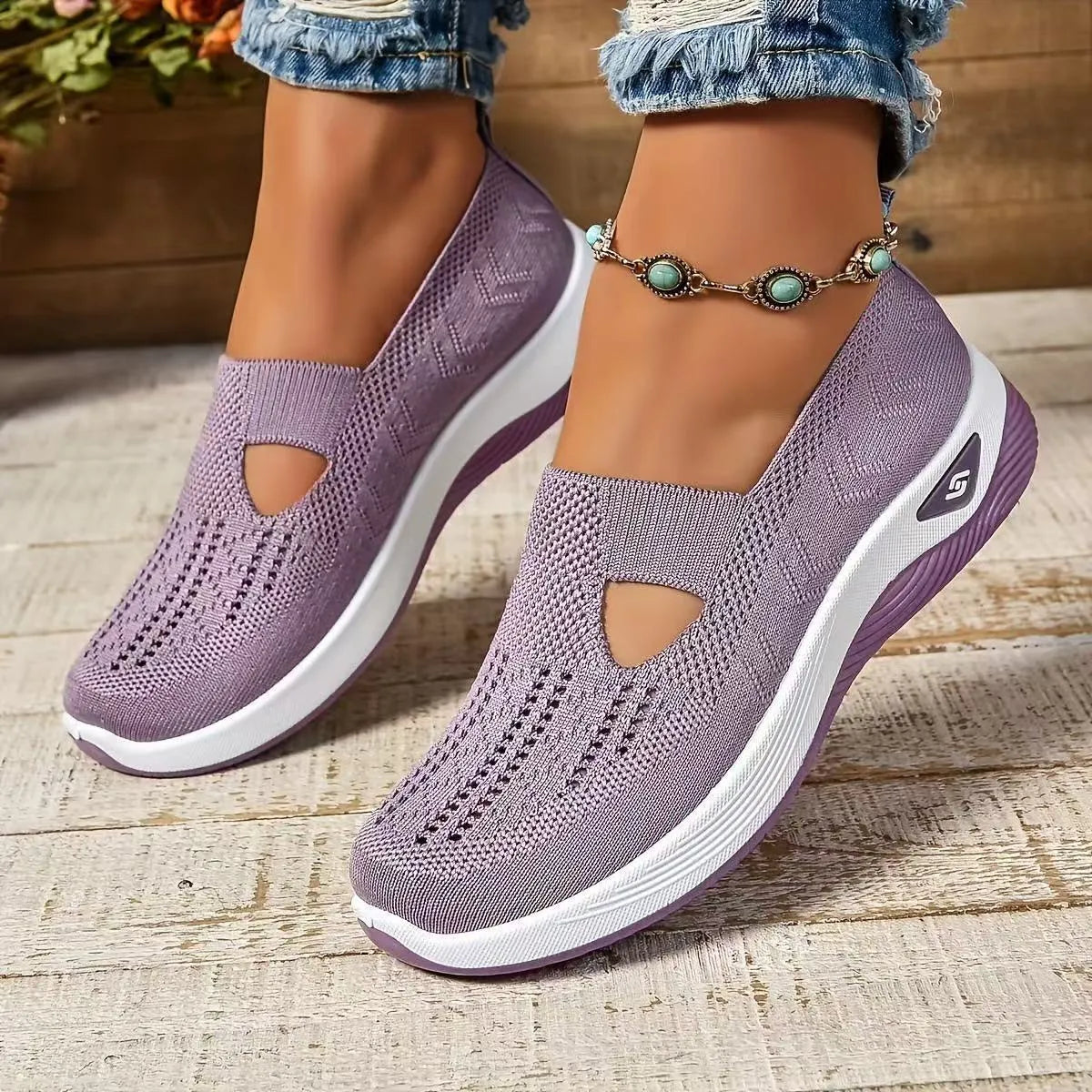 Women's casual mesh shoes with T-shaped shoulder strap and soft PVC sole in multiple colours