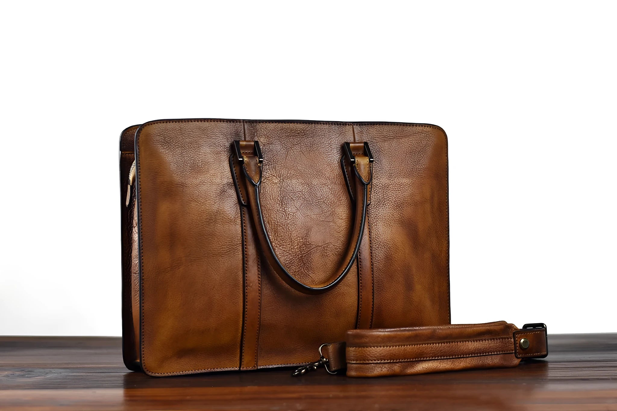 Men's brown leather retro horizontal business handbag with zipper opening.