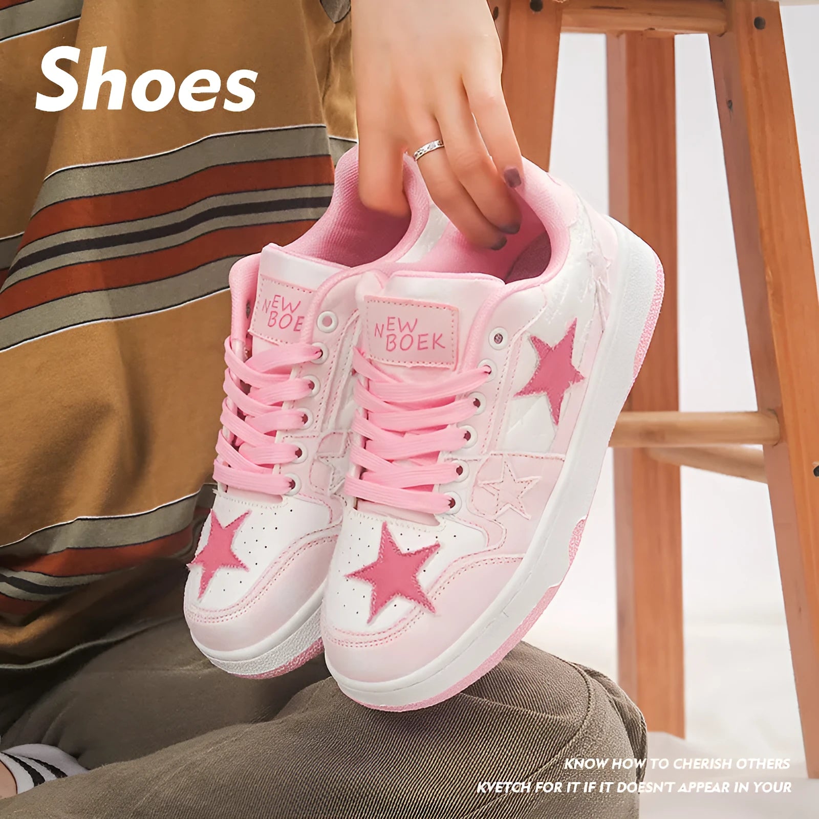 Unisex skateboard shoes with denim upper and rubber sole in black, green or pink colours