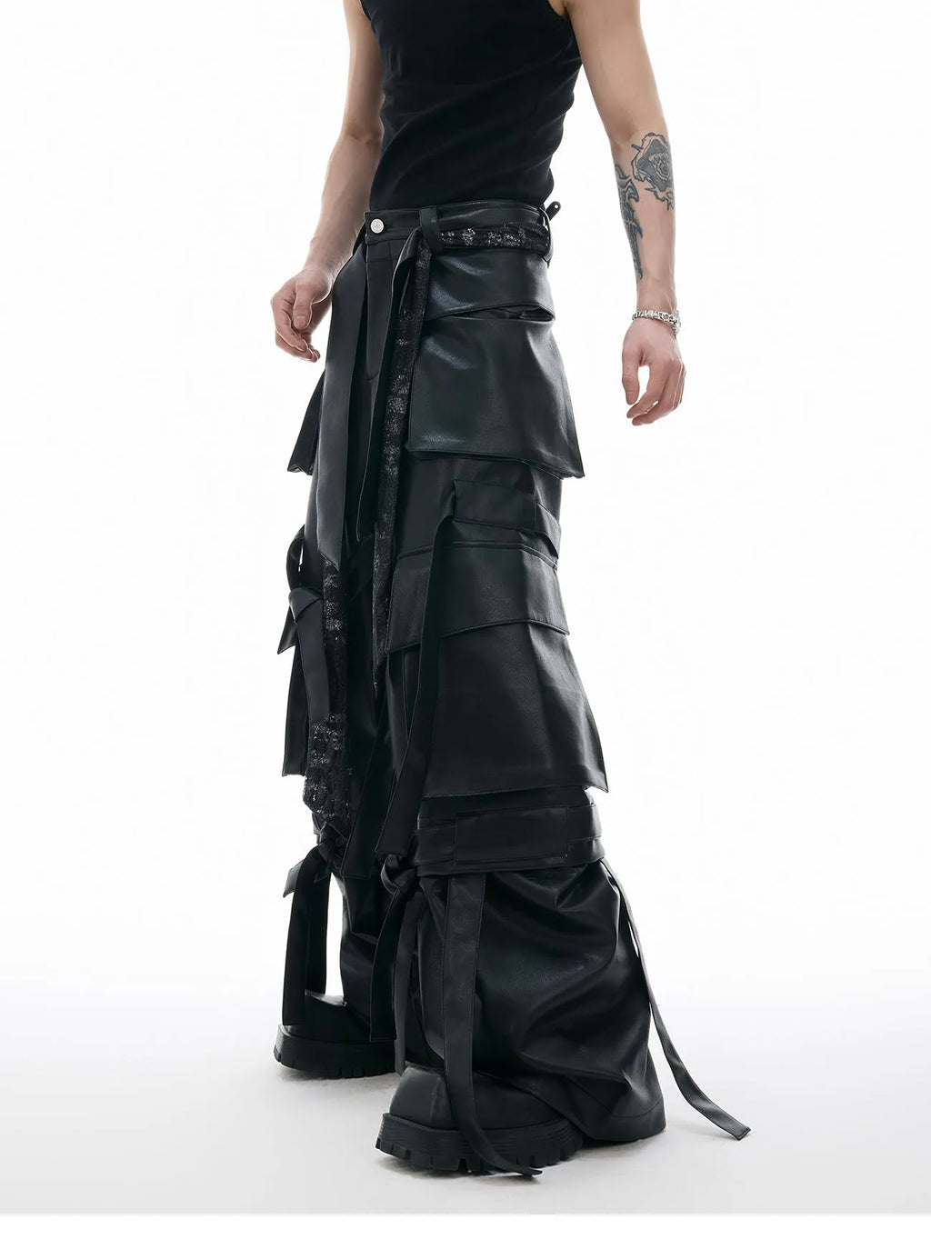 Black loose-fit retro trousers with quilted stitching and multiple pockets