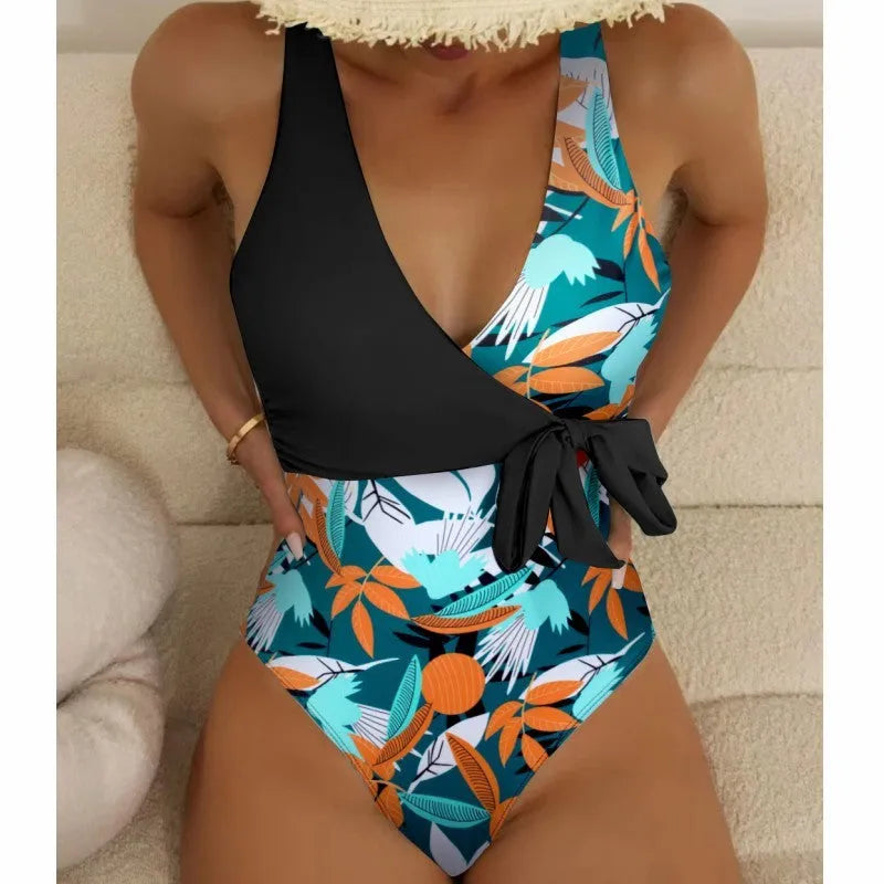 Women's high-waist one-piece swimsuit with printed pattern in quick-drying polyester fabric