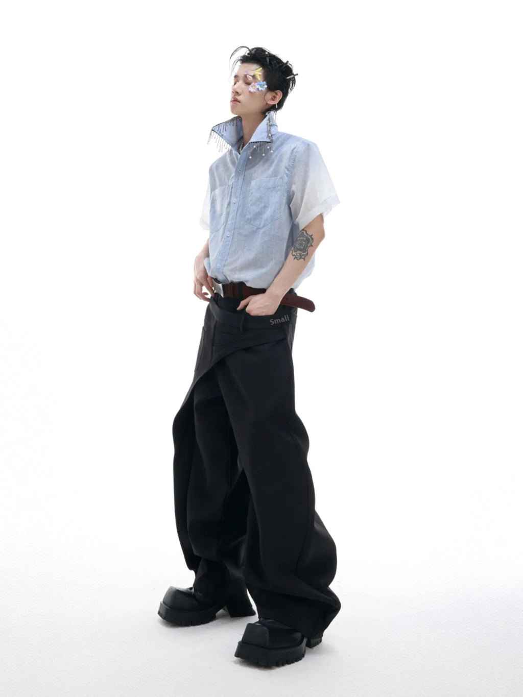 Blue to white gradient men's short-sleeved loose fit polyester shirt